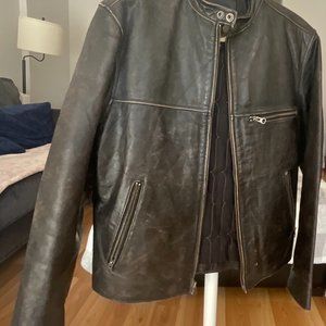 Men’s Vintage Gap Black Leather Jacket, size Small